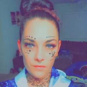 Meet your Posher, Kellie